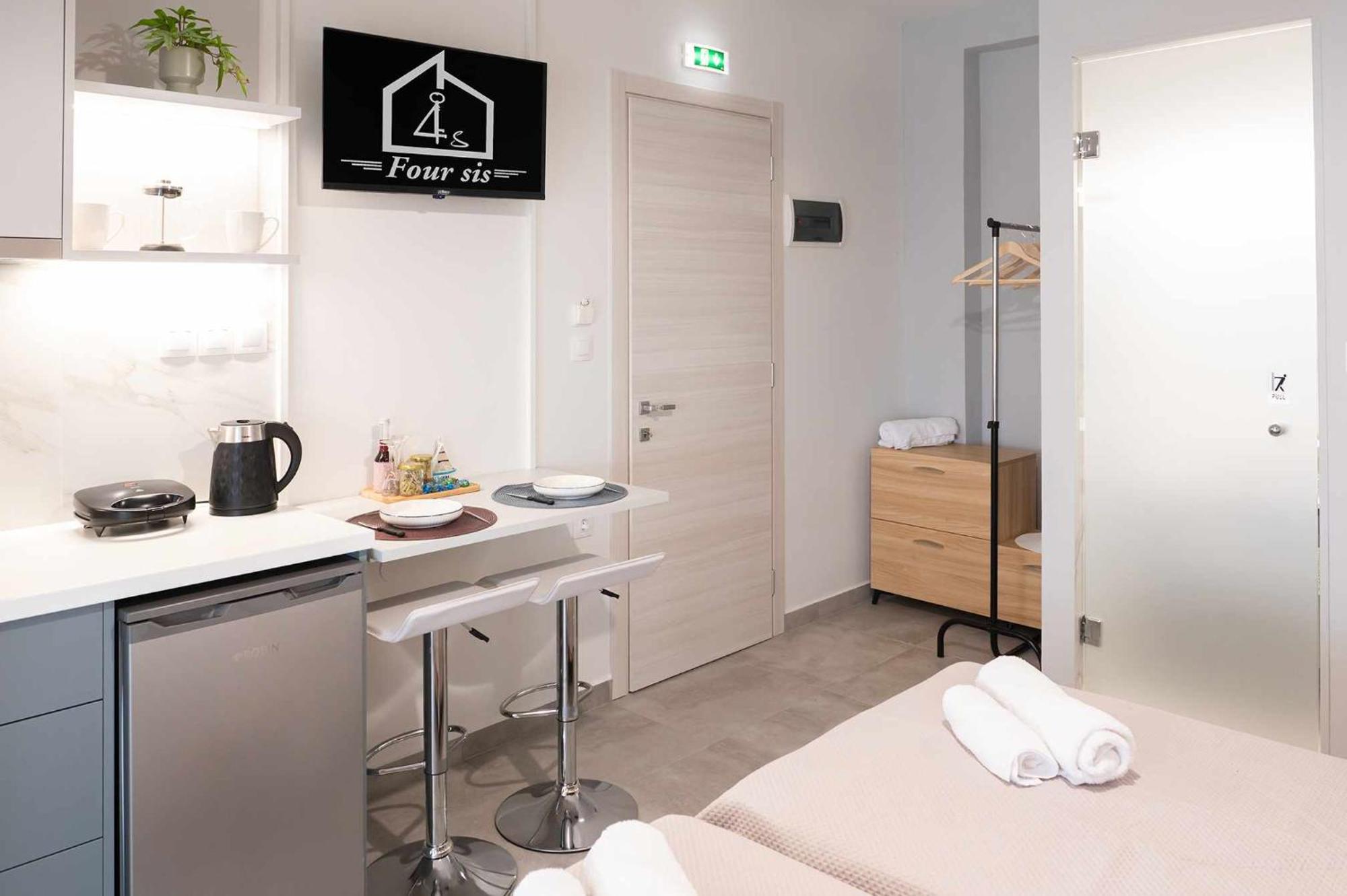 Four Sis Rooms Mangana Εξωτερικό φωτογραφία